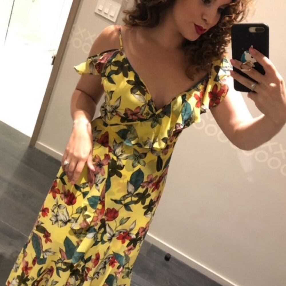 Gently Used Guess Dress (M)
